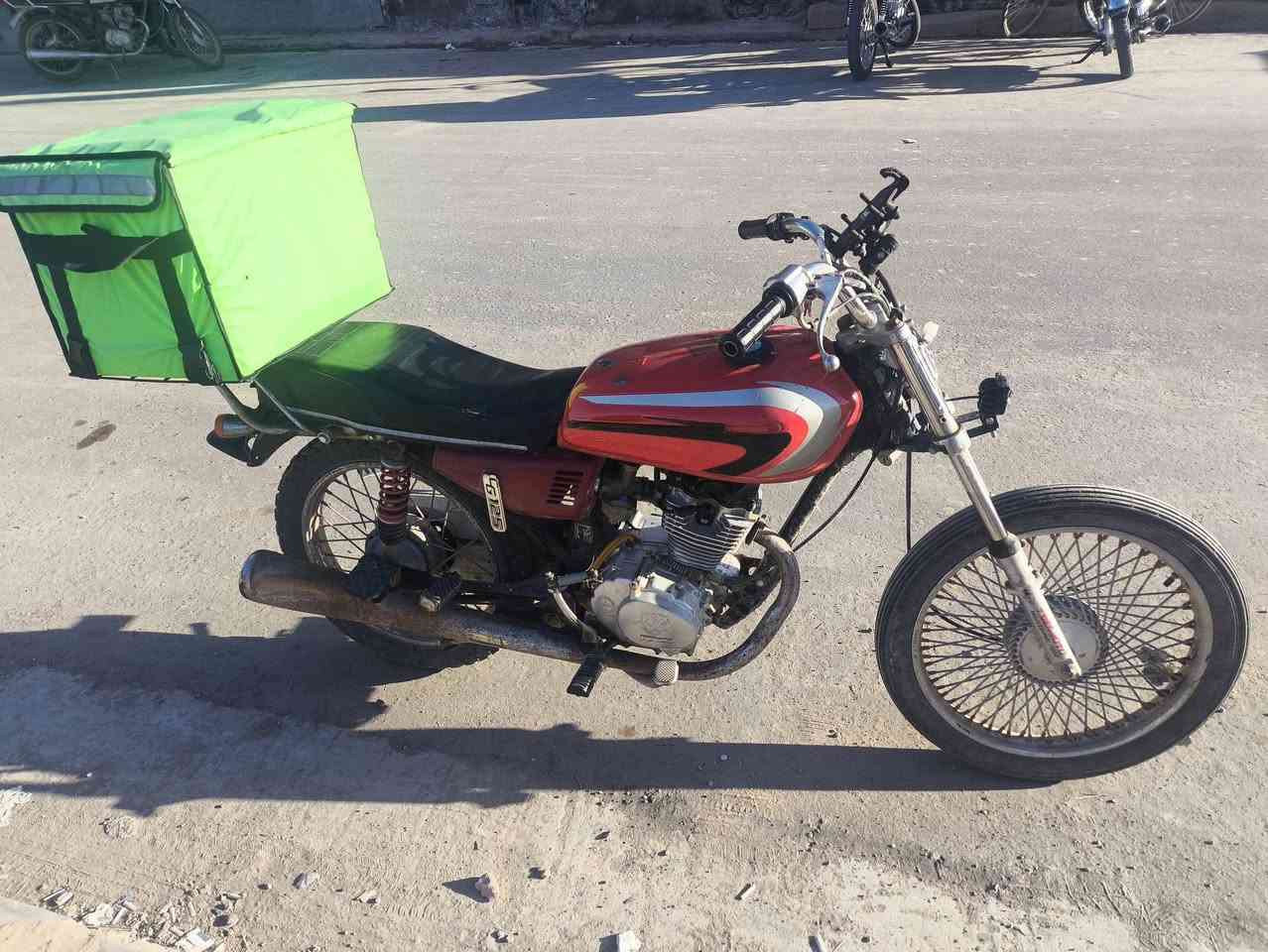 سلام عليكم اربعا غير لبيع اوراق سكنر مكاني دوانية قطاء لشامية  سقرها 400  رقمي بي واستاب ***********
