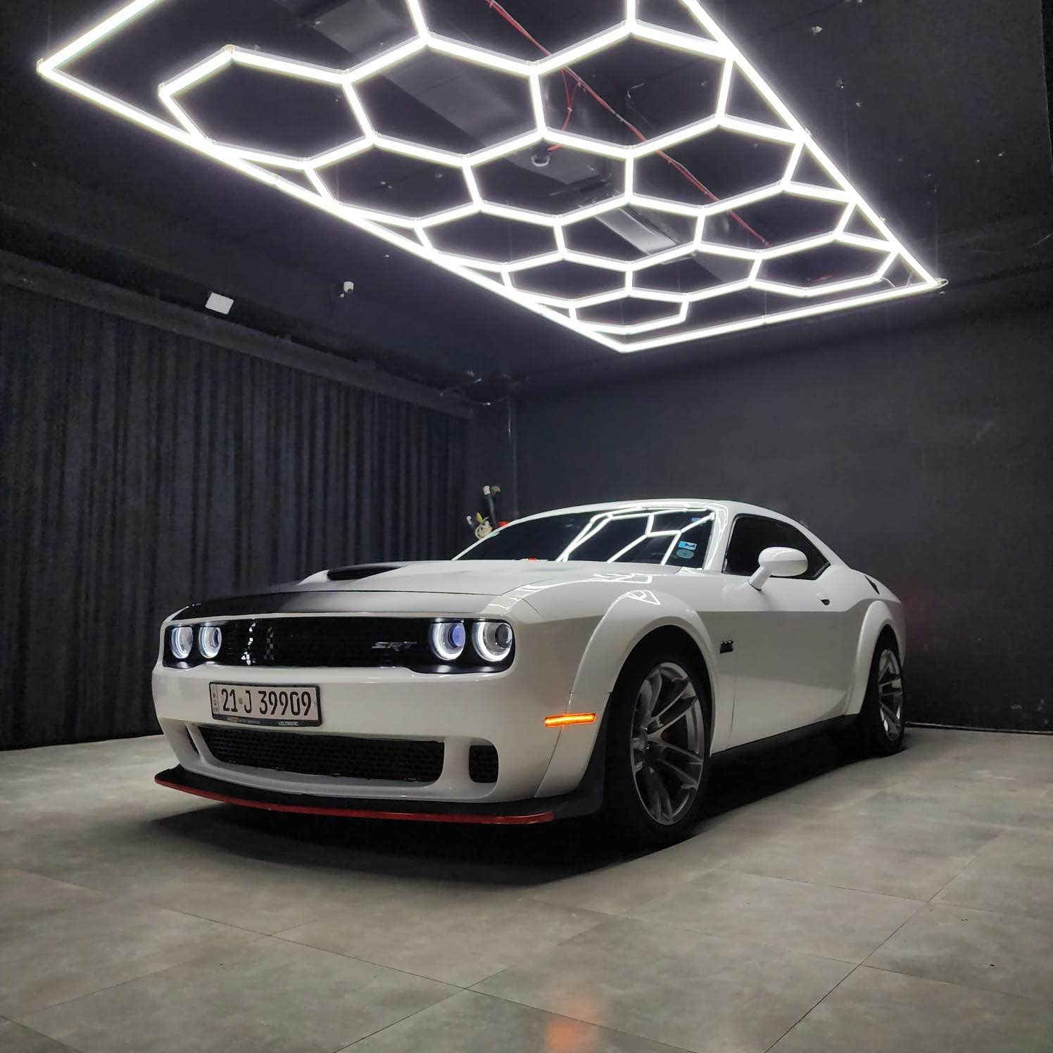 جالنجر وايد بدي بلادي موديل ٢٠٢١ 
جامرلغ سكن + بنيد صبغ
ماشية ٦٠ الف كيلو فقط

السيارة كاملة من كل النواحي سيرفزها حصراً من وكالة Voltronic 

التزويدات:
ثلاجة هولي سنايبر
شوتة AFE
داون بايب
سستم صالنصات
ولف حماوة ريسنك
نوزلات ريسنك
بلكات ريسنك
فيت بم ريسنك
ستيرن كاربون RPM
قبضة الگير شركة HURST

برمجة البطل مصطفى ايكل

سعرها $270 و بيها مجال قليل جداً مكاني السليمانية
*********** السليمانية, العراق
