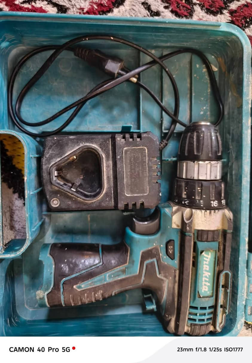 راوتر مع دريل البيع شغلات سعر 40الف


**إذا كنت صاحب هذا الإعلان وتريد حذفه لأي سبب، رجاءا أرسل رسالة إلى الدعم الفني**