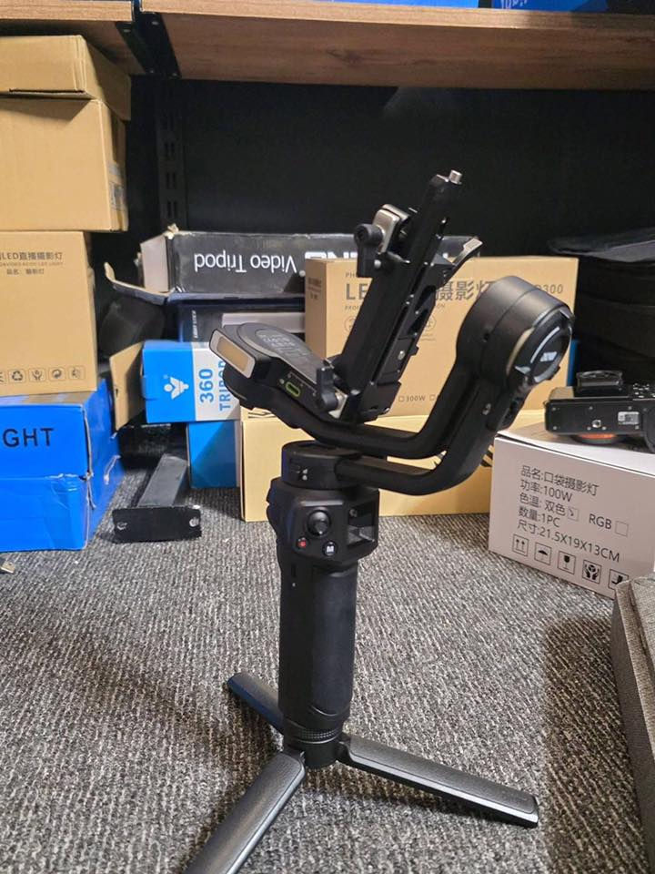 Zhiyun weebill 3
ويبل 3 يتحمل 3 كيلو
مستعمل نضیف جدا 
ويا قاعدة ریلس 
سعر نهايي 295 الف 

توصيل موجود الجميع مناطق العراق


**إذا كنت صاحب هذا الإعلان وتريد حذفه لأي سبب، رجاءا أرسل رسالة إلى الدعم الفني**