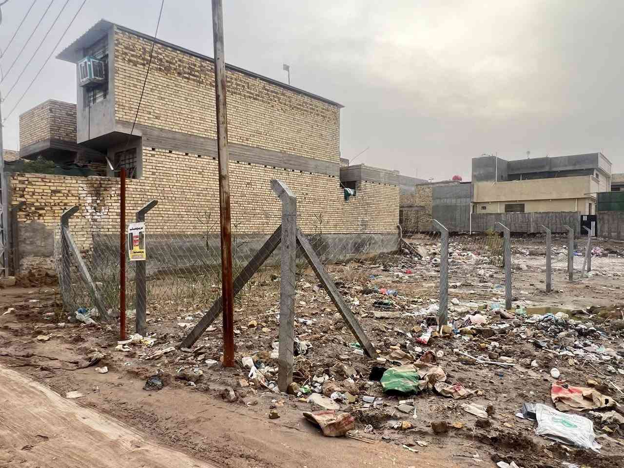 :⸻⭕ عرصه  طابو زراعي سند 25    …🏠  📍 الموقع : حله بكرلي الثالثه شارع الغسل بلوسط خلف الاسواق 
المساحه:200م ✅ 
   واجه:10م نزال :20م
            السعر 25 مليون 
📩 للتفاصيل أكثر تواصل خاص ***********  او   *********** زيارة المكتب البكرلي الثالثه بعد الملعب رياضي عليسار 
مكتب عقارات املاك العراق 🇮🇶 
حاتم الدغيري 
♻️ #موقع_مميز_جداا
