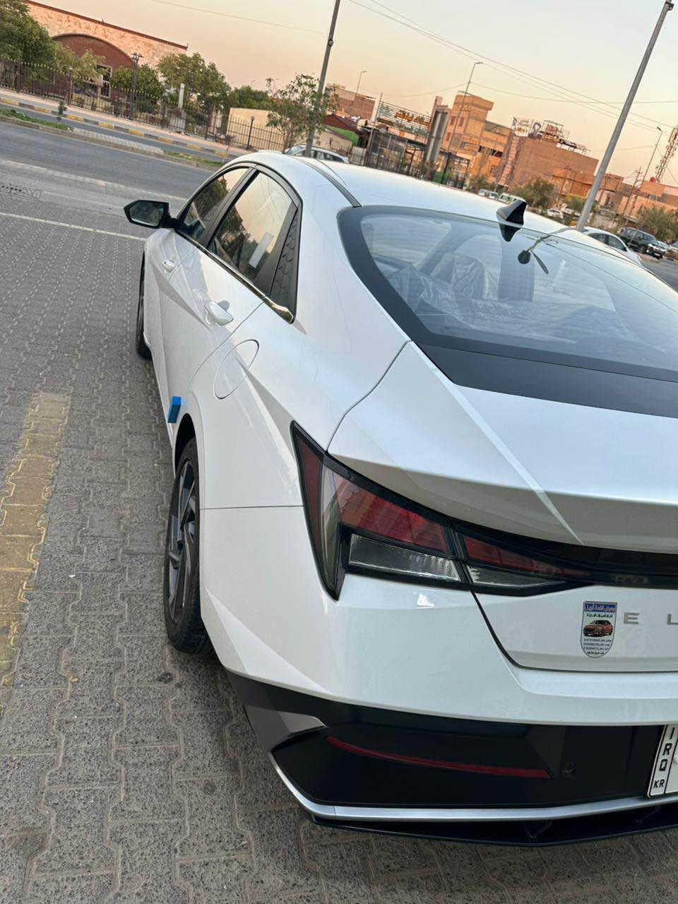 موديل 24 ماشيه 24 الف فول مواصفات كفاله عامه فقط شخوط بسيطه بلدور مال جاملغ الخلفي سعرها 136 وبيها مجال مكان نجف *********** النجف, العراق
