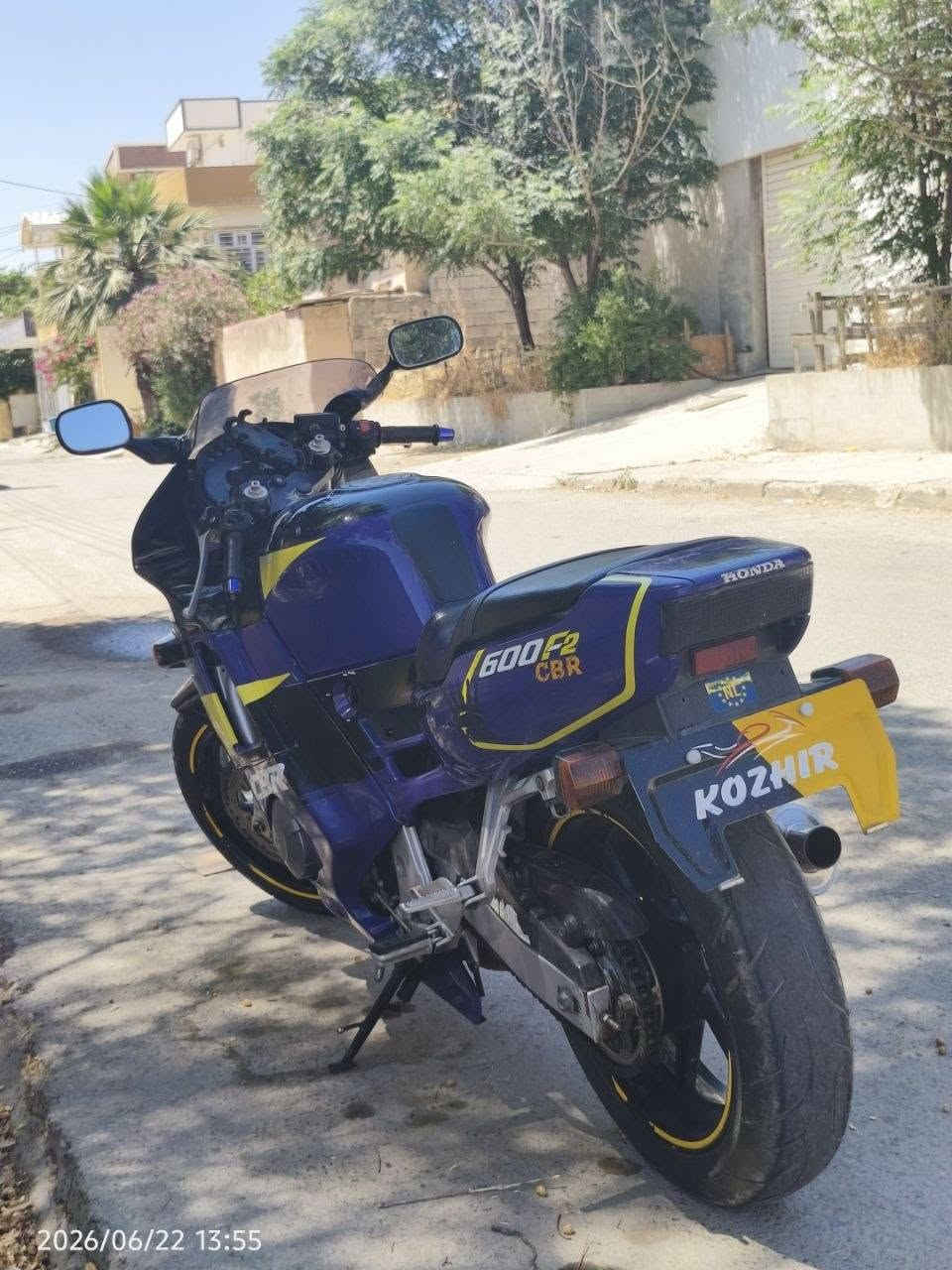 cbr 600 f2 
بۆ فرۆشتن مەکینە کەپس 
ماڵەکە پاکە بێ کێشە بێ مەسرەف 
مۆدێل ١٩٩٤  
دوکەڵی نییە سەوتێکی ساف  ساف 
ڕۆنی تازە گۆڕاوە کلاج و ئیستۆپ مەزبووت 
 بەس لە سایەقی کەمە 
سعر ٢٢ گەڵا یەک تۆز معامەلەی برایانە موشتەری نی سەرم مەهێشێنە ❤️ السليمانية, العراق


**إذا كنت صاحب هذا الإعلان وتريد حذفه لأي سبب، رجاءا أرسل رسالة إلى الدعم الفني**