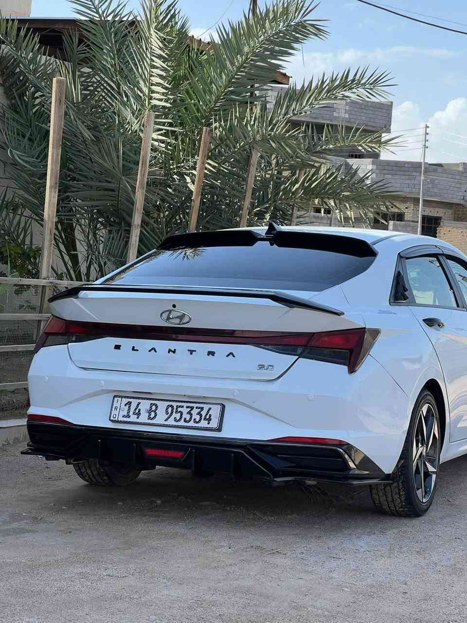 # سلام عليكم 
هوندايي الانتره
موديل ٢٠٢٣
وارد أمريكي 
مكينه ٢٠٠٠دوش
رقمه بصره معوقين عندي وكاله بسمي عامه تبريد تدفئه خير من الله 
حداديه %100
تخم تاير %100
مكينه كير خير من الله
مواصفاته 
حساسات أمامية وخلفية 
نضام سبورت 
نضام ECO
لايت LED
بصمات ابواب 
سايد بريك بصمه
مانع نزلاق
سياقه ذاتيه 
تثبيت سرعه 
شاشه كبيره 
عينه ليزريه 
ويل كب كورم
ماشيه 57 الف كيلو
السياره احلا من الصور 
العنوان بصره الهارثه 
السعر 147$وبيه مجال 
رقم الهاتف الاستفسار 
***********
