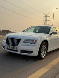 كرايسلر 300 • ٢٠١٤ • البصره الهارثه