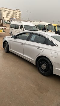 سوناته موديل17رقم اربيل السيار غاز بلاد مامحوره مامكفوله السيارة شده و...