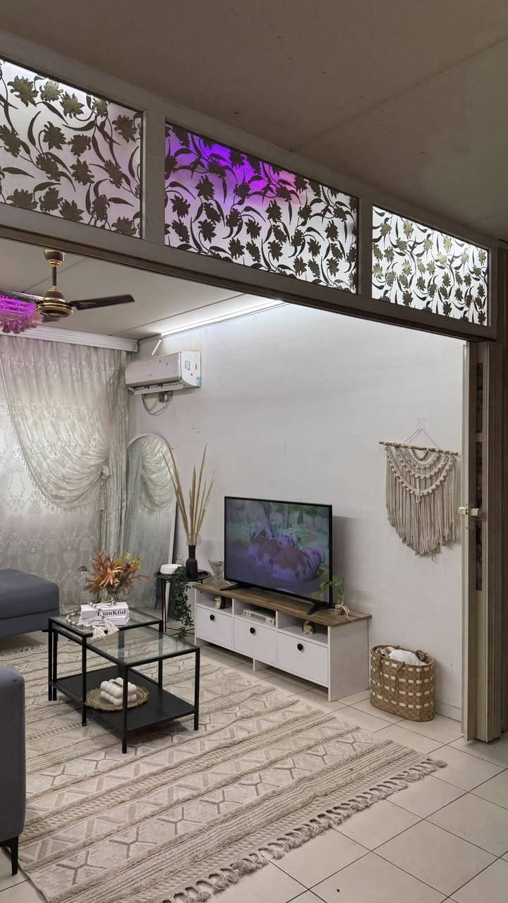 قاطع ١٠٠ غربي للبيع بسعر مناسب 🪴


**إذا كنت صاحب هذا الإعلان وتريد حذفه لأي سبب، رجاءا أرسل رسالة إلى الدعم الفني**