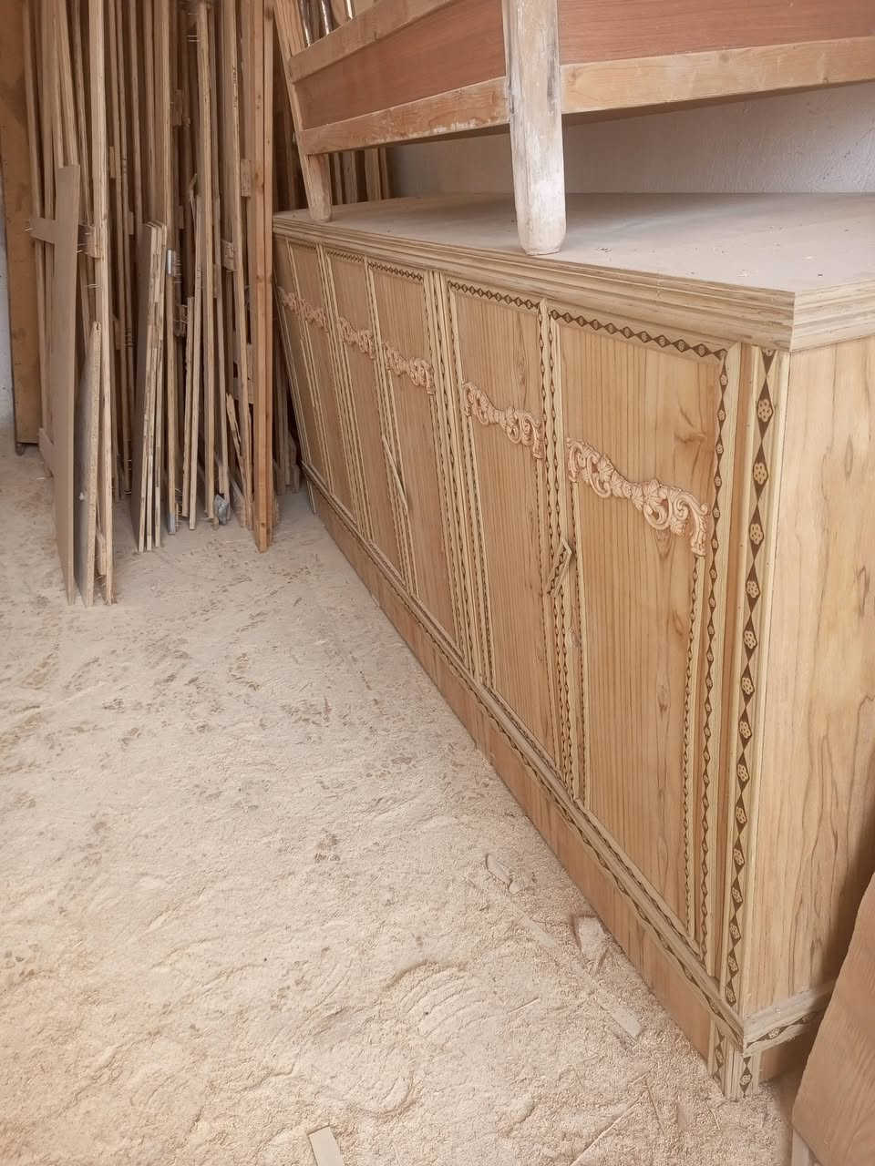 كنتور كل جميع القياسات بوفيات بابين 3باب اربعه باب خمسه باب 6باب غرف نوم جرابي بوب جراجيب اسعار مناسبه شغل درجه اوله اليريد شغل سوكي فاشل ماعندي شغل يرضي الله تسكام فقط


**إذا كنت صاحب هذا الإعلان وتريد حذفه لأي سبب، رجاءا أرسل رسالة إلى الدعم الفني**