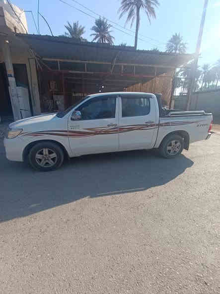 سلام عليكم تيوتا ناصي موديل 2013 شاصي 19 رقم بغداد  كفالة عامة مكينة ما مفتوحة ولا صرف ولا تبخير  كير اوتماتيك تخم تاير جديد صدر جديد السيارة بحالة جيدة  تبريد تدفئة مضمانتي استيراد سعودي  سعرهة 220وبيهة مجال باقي التفاصيل اتصل ***********
