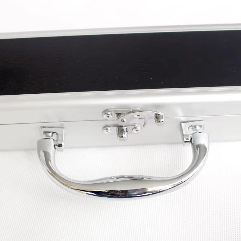 🎱كيوب بليارد فاخر مع حقيبة🎱
عصا بليارد عالية الجودة بتصميم أنيق وتشطيب ممتاز، توازن رائع وتحكم دقيق أثناء اللعب. مناسبة للمحترفين والهواة.
الحالة: ممتازة(جديد)
مرفقة بحقيبة حماية أنيق
السعر/75 ألف فقط
يوجد لدينا توصيل لكافة المحافظات 🚚
للطلب والاستفسار مراسلة الصفحة


**إذا كنت صاحب هذا الإعلان وتريد حذفه لأي سبب، رجاءا أرسل رسالة إلى الدعم الفني**