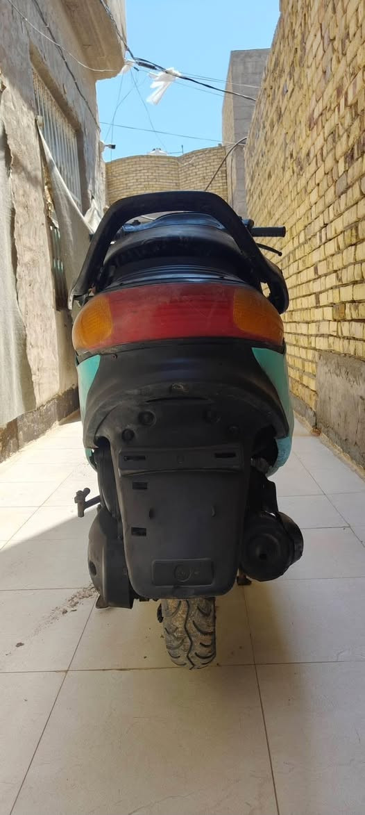 سلام عليكم
دراجة دولفين جاهزه من كلشي مجفته تجفيت درجه اولى 

السعر 400 

للتواصل ***********
