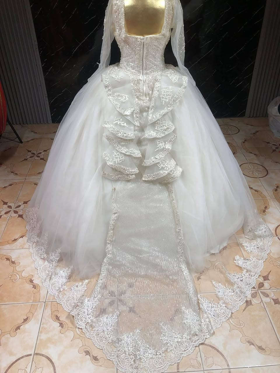 عندي هاي بدلة زفاف ملكيه ملبوسه على كد جلسة التصوير تلبس لحد قياس 46 وبيهه قيطان وسحابه اريدهه ب25 والتوصيل مجاني


**إذا كنت صاحب هذا الإعلان وتريد حذفه لأي سبب، رجاءا أرسل رسالة إلى الدعم الفني**