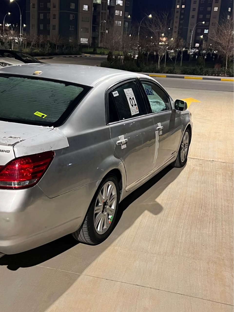 ئەڤەلۆن ٢٠٠٨
مواسەفات ئەمریکی 
سەنەوی و هەزەو بەرادی تازەیە 
حیزام بۆیاغە لەسەر کاڵبونەوە کراوە 
لێدروی نیە تەنها لای سەکن بێ ناوگرتن 
ژم.*********** السليمانية, العراق
