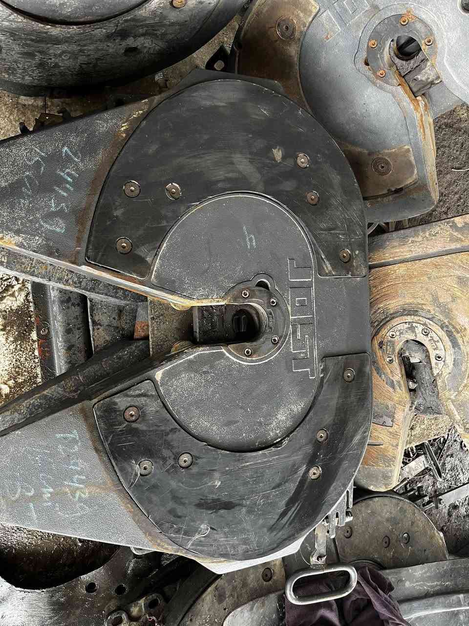 بيع صواني جملا ومفرد موصل صناعة بازويا عباس ابو الصواني ***********
