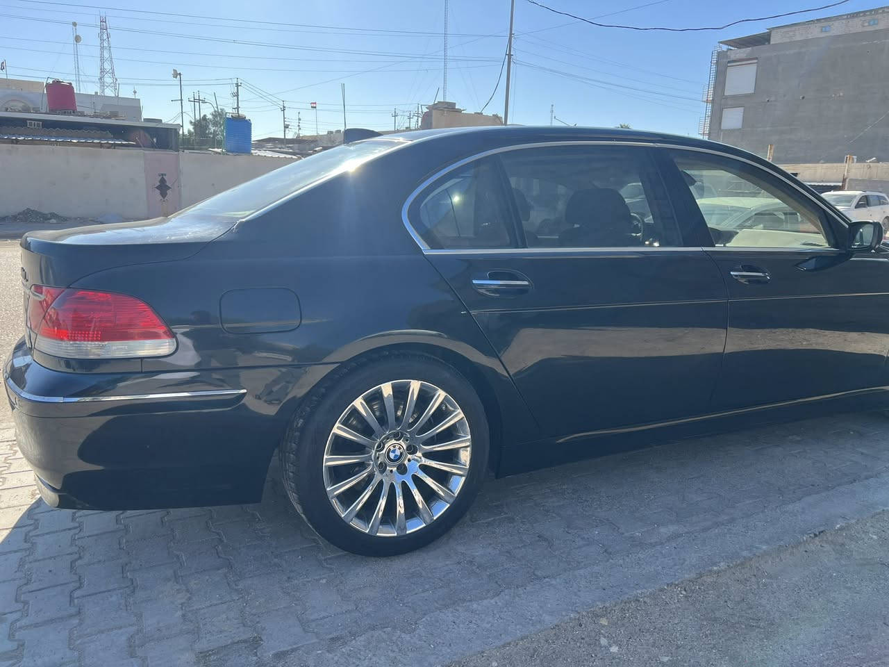 السلام عليكم
ادوات ادوات ادوات
 بي ام دبليو باخره e66 V8
  حجم 750Li
 موديل2006
 لون اسود
ماشيه 167  
فوول مواصفات باب طويل
فتحه
كشنات بريد تدفئه مساج
تبريد امامي خلفي تبريد سقف
كشنات امامي خلفي تحكم كهرباء
5 بردات
سيدي جنجر
حافظه اقراص
تلفون
ثلاجه اماميه وخلفيه
ابواب شفط
صندوك شفط
حساسات امامي خلفي
تشغيل بصمه ذكي بدون ماتخلي البصمه

مكينه كير كفاله
مكفوله من الضربه والمعجون والكص والتبديل
بيهن رشات كلير خارج العراق معروفات

السعر 85 وبيها مجال قليل
المكان البصرة 
***********
