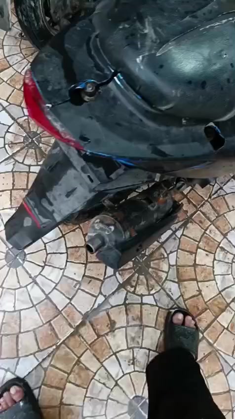 ماكس للبيع  مكان بغداد الشعب  الدراجه مچفتة صالنصة رياضي دراجة شلعة السعر ‏ ‏250 ‏وبيها مجال ‏￼***********￼￼￼￼
