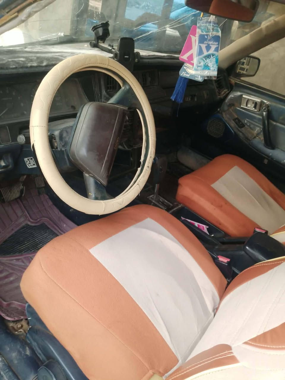 سلام عليكم اللبيع هارتوب موديل 90محرك وكير بطه ثنين ونص يسره بلادي مصبوغه جماليه رقم بغداد نكليزي تحويل مباشر سعر 50وبيه مجال النتصال ***********مكلف بلنشر ***********اكثر التواصل ع رقم وترهم مراوس
