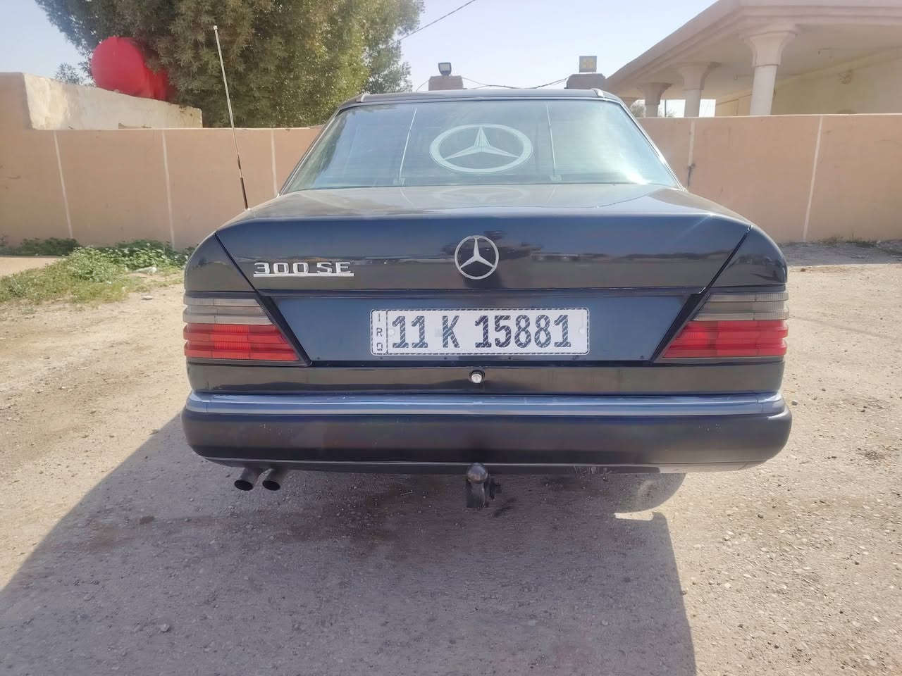 مارسدس دب موديل 1993ابلاد محرك خراطيم المرقوب سياره كامله تبريد طخم تاير كهىربائيات للبيع مكانهه ديالئ ***********
