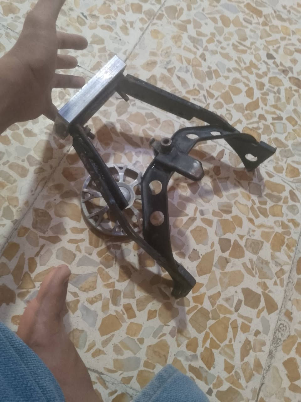 طبق فلاوين عنكبوت للبيع وشاروخه للبيع مال ابطال وينهم هايلهم بالشراي يدق على هذا الرقم***********
