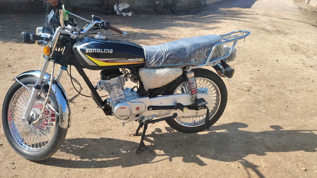 للبيع
دراجه تايكر موديل 25 طالعه بشهر السابع 
مكفوله كفاله عامه اوراق كامله اصليه 
سعره 675 وبيه مجال 
مكاني واسط اشحيميه 
***********
