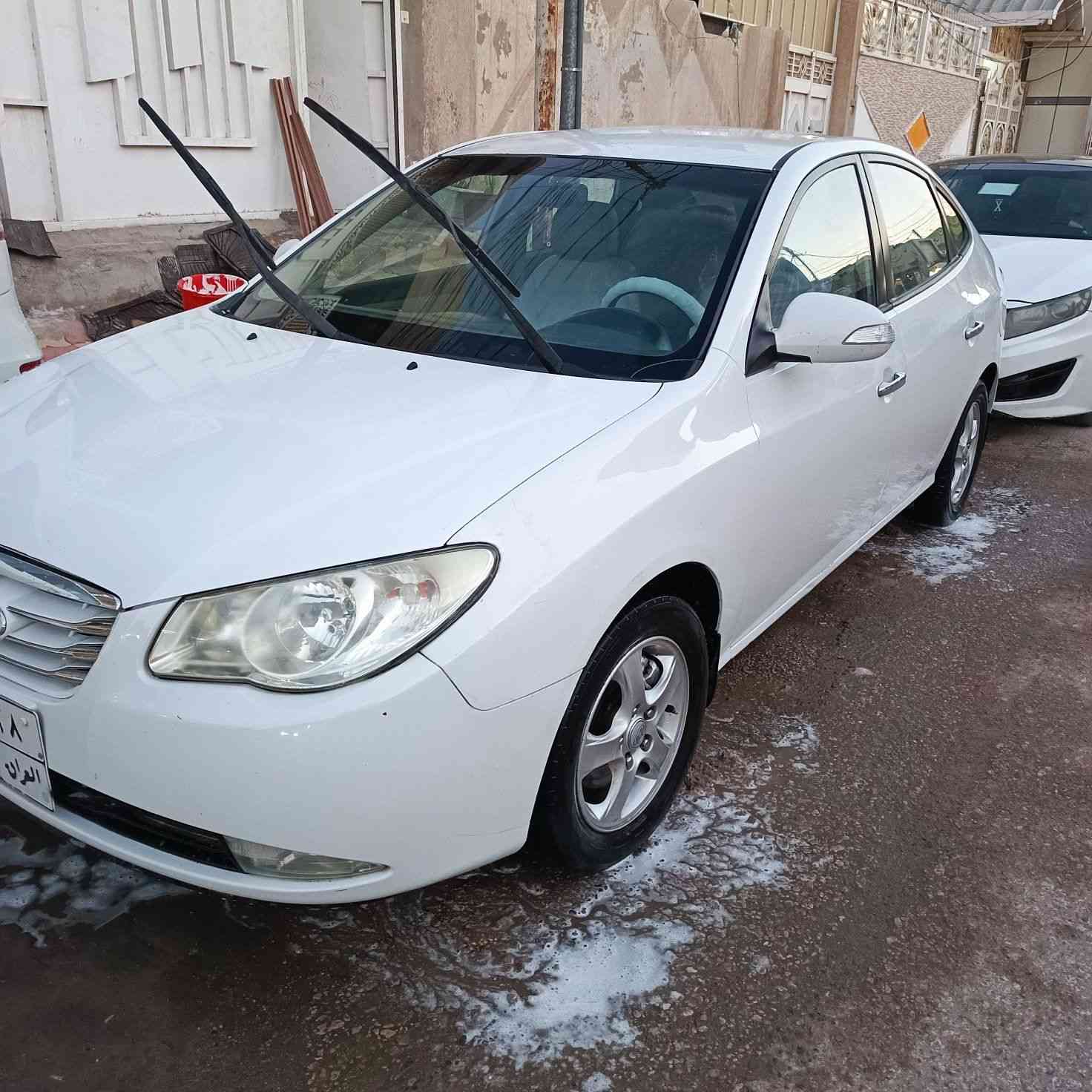 النترا  المقدس خليجي  2010 فول عدى الفتحه 
محرك 1600 دكشن عالي 
اشاير بل مري  
رقم اربيل الماني  بأسم كردي . شاشه كامره  
كير محرك تبريد حداديه مكفوله 
مكفوله من ضربه قويه شواصي تكم كفاله 
بيها بنيد صبغ وهلال جاملغ  فقط
السعر 106  
مكاني نجف الشراي يتصل 
***********
