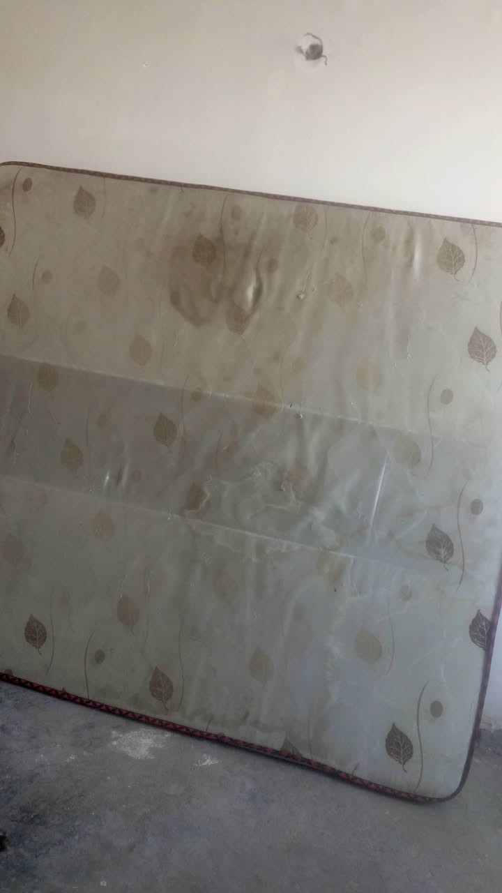 دوشك جربايه نفرين للبيع  ب 30
زعفرانيه شارع المعهد


**إذا كنت صاحب هذا الإعلان وتريد حذفه لأي سبب، رجاءا أرسل رسالة إلى الدعم الفني**