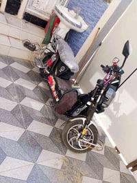 شباب باسكل شحن لبيع 6 بطاريات سعر. 675 الاستفسار 07714473165