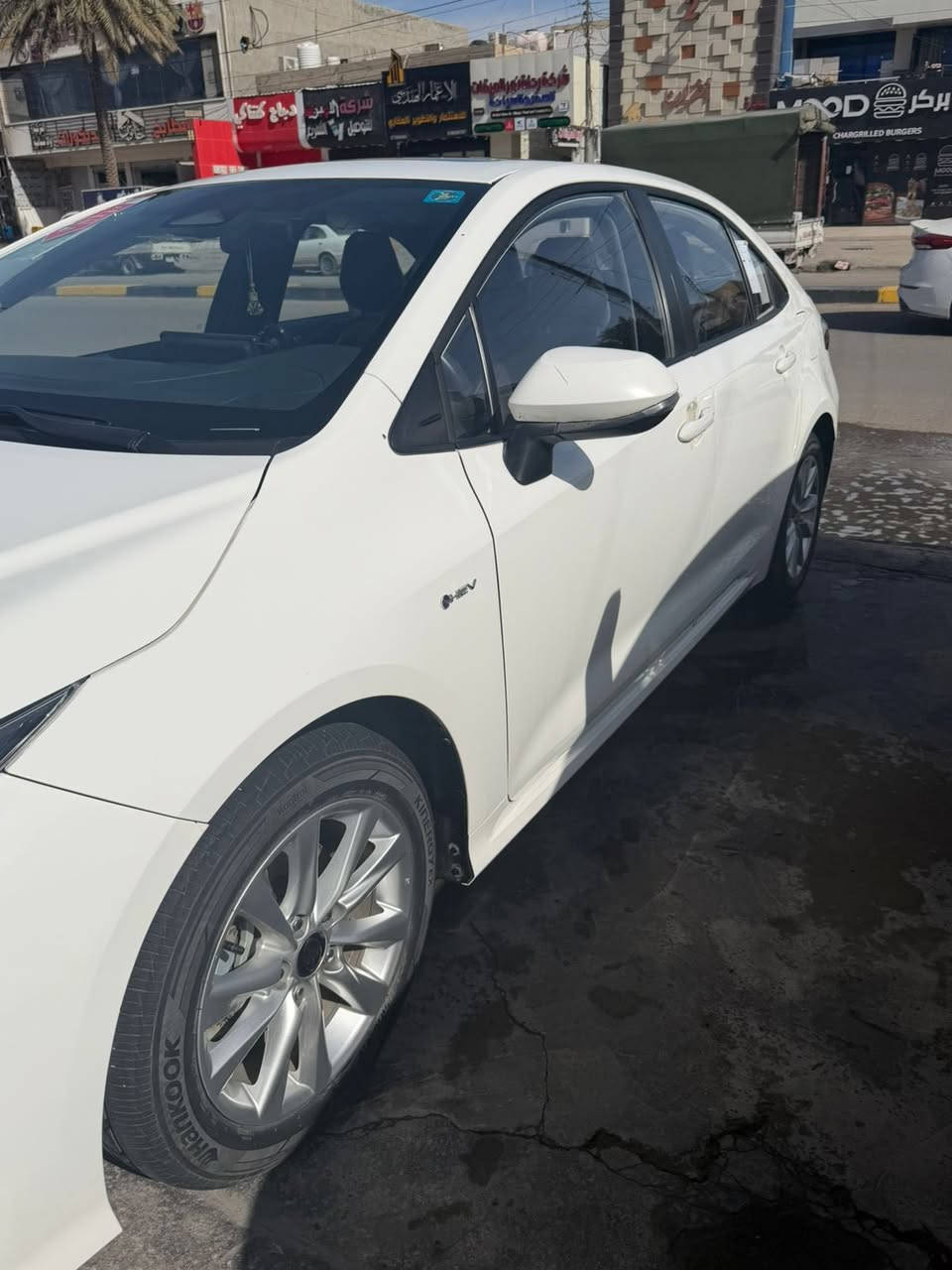 كورلا 2024 شكل الخليجي سيارة جديدة مكفولة عام عدا رصعة في البنيد اصبع ماشية 26الف على ايدي من الزيرو باسمي سعر 150ورقة بيهة مجال بسيط عنوان بغداد السيدية ***********
