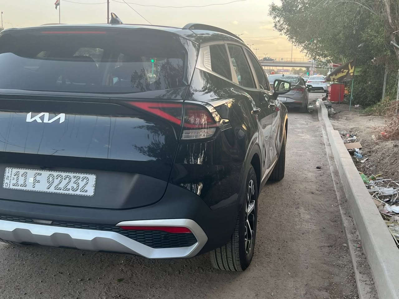 السلام عليكم
كيا سبورتج موديل 25 أمريكي 

لون اسود 

حادث خفيف واضح للصور 

بدون دواخل 

مواصفات ex

كشنات تدفئه جلد لونين 

بانوراما 

شاشه متصله 

داخل لونين

ماشيه 18000 كليو 

بعد هواي مواصفات بيه 

السعر 230 وبيه مجال 

العنوان الاعضميه

***********
