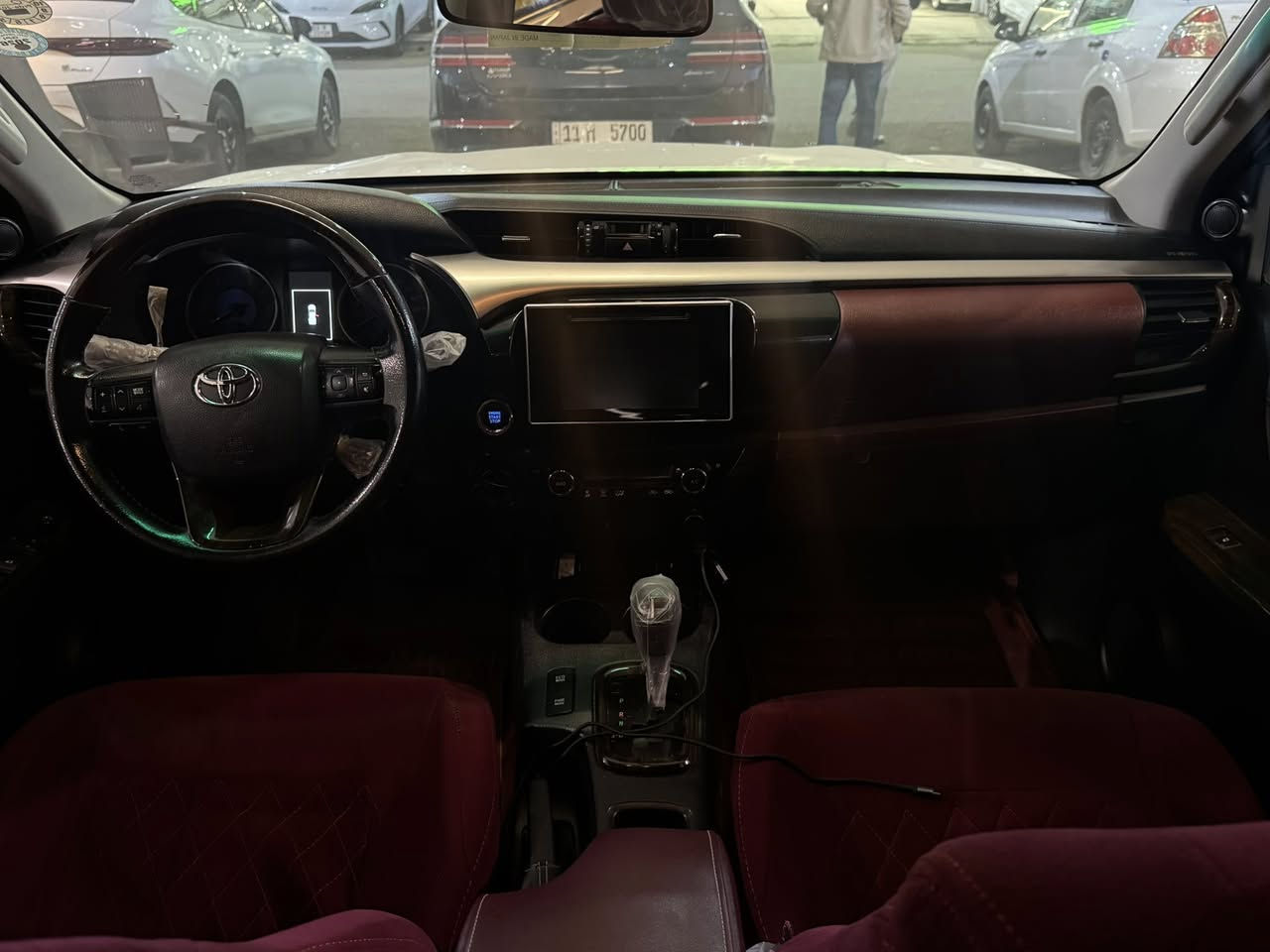 بيع او مراوس هايلوكس 2020 سته سلندر اربيل دولي سنويه وهزه لل2030 مكفوله كفاله عامه سيد نهرو ام الشاحن الاسلكي ماشيه 120 الف حقيقي تخم تاير برجستون مكانها نجف الاشرف استفسار *********** 
سعر 340
