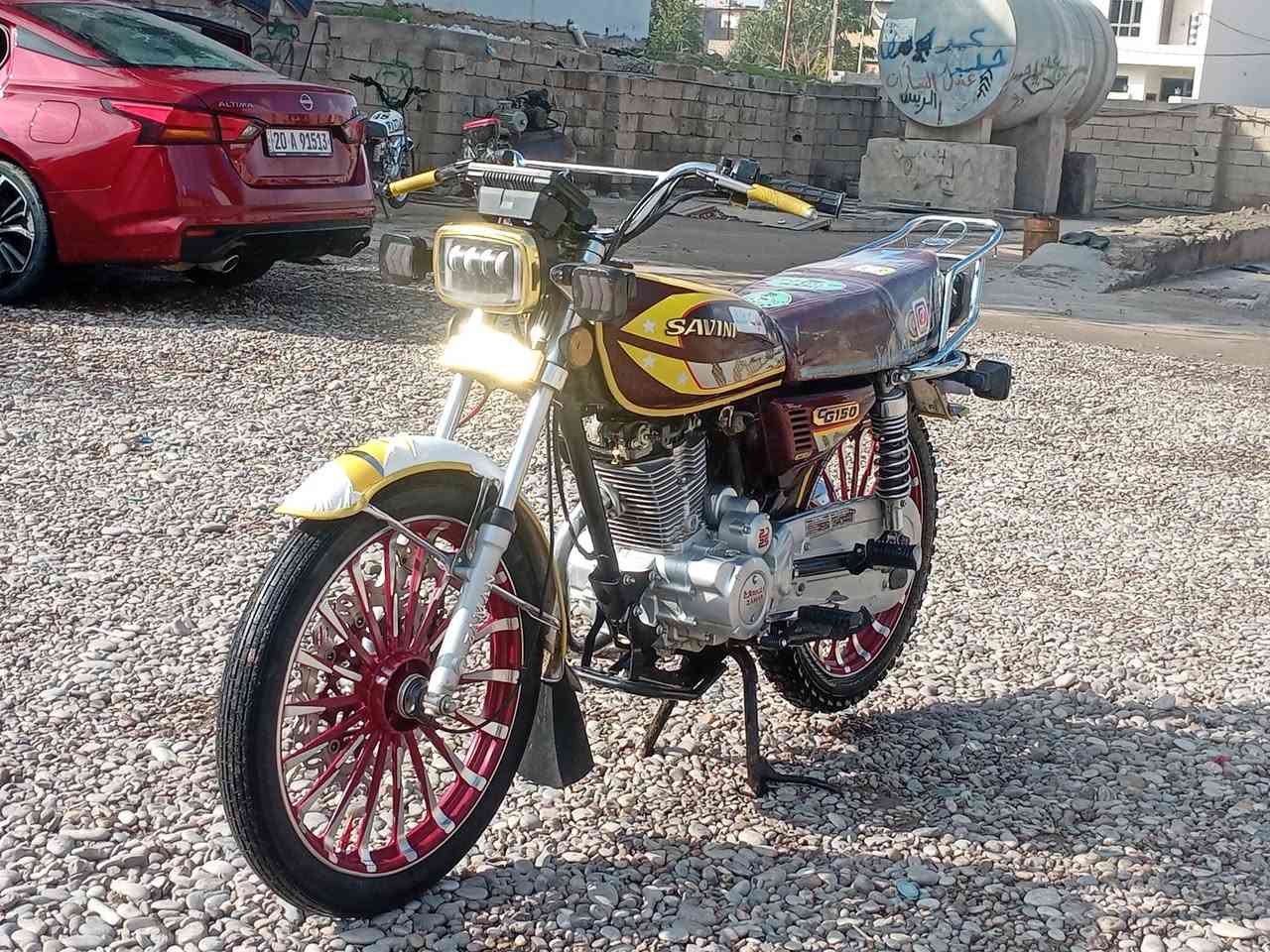 شباب ماطور موديل 25 للبيع مكان ديالى لو لا السعر 650 وبي مجال تفليش الاسعار اي عيب ما بيه كهربائيات كلها شغال خمسه قير ماطور درجه اولى***********
