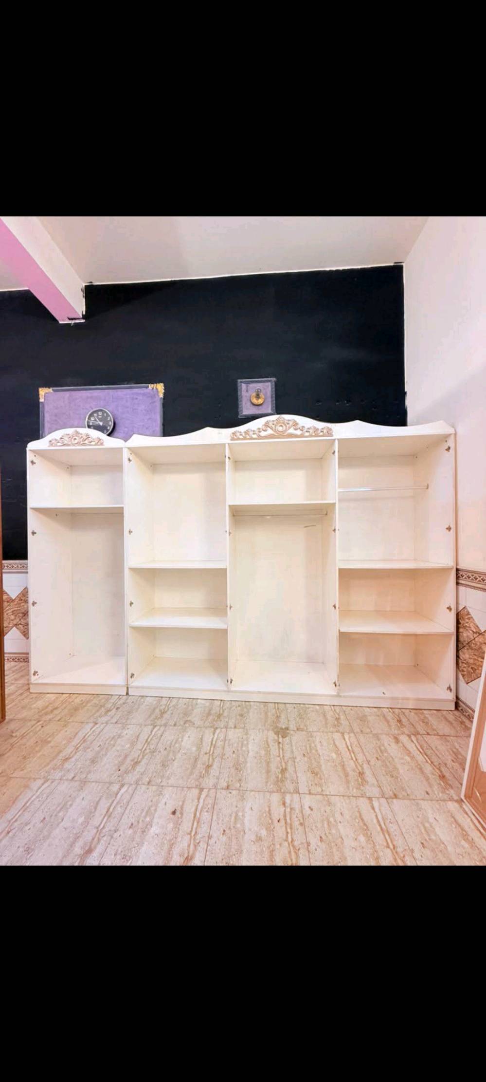 غرفة تركي نضافة ٨٠ 
٩ قطع نضيفة سعر  بغداد ٧٥٠