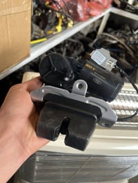 قفل سندوق (اکسپلۆرە . ادج. اسکیپ)٢٠١٨-٢٠٢٣                            ...