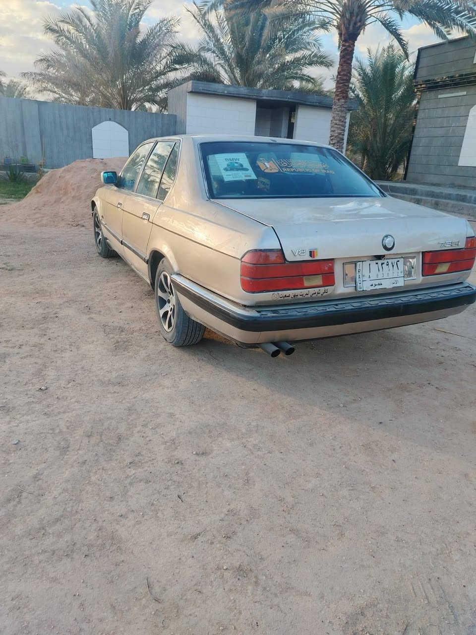 اللهم صلي على محمد وآل محمد
BMW 735 لبيع او مراوس ب500مسكر 
محرك وكير حاوية بشرط 

صدر جديد 

غرفة حاوية وجديده 

السيارة حلوة وكاعدة احلى من الصور 

مصبوغه احزام بدون قمارة و وداخل بس صبغها شوية تعبان 

السعر 45$ وبيها مجال بسيط 

مكاني الانبار /الفلوجة 

الاستفسار : ***********
***********
