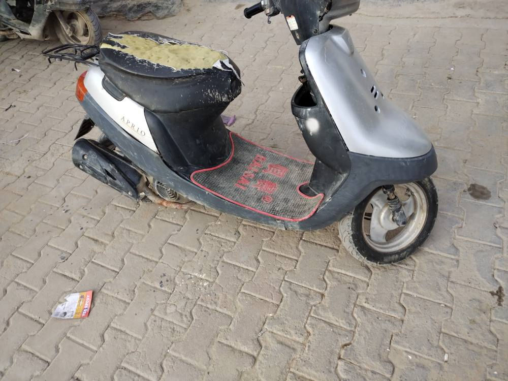 زعره محرك مفتوح دراجه نضيفه شاصيه نضيف مكينه ناعمه كهربائيات شغاله سعره ب٢٠٠ بيه مجال هاذه رقم تلفوني ***********
