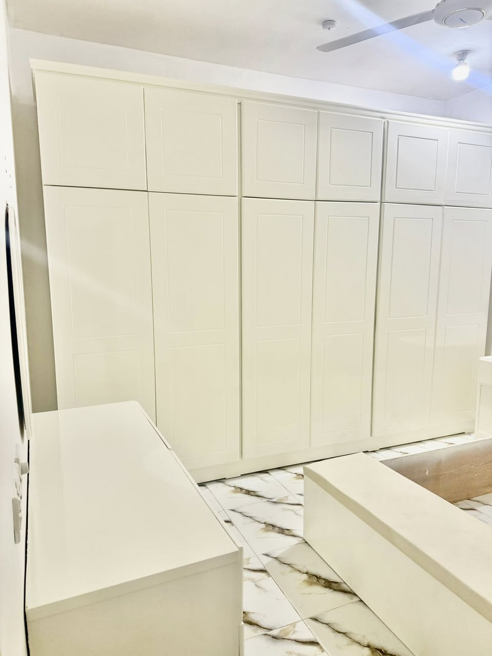 🌏معرض ومعمل عالم النجارة🌍        
                         🪵من اعمالنا                                   (         غرفه صاج تسكام داخل وخارج 5 ملم صاج صبغ حراري ابيض)            🪓
    
🪚تركي نجارة 🛏  غرف نوم تركية نجارةتسكام 👩‍❤️‍💋‍👨 
ابواب تركيه 🧍غرف شبابيه🧍‍♂️🍽  مطابخ تركية نجارة🎂         
مطابخ اللمنيوم 🖼رفوف تركية نجارة🗄
🪟غرف نجارة صاج تسكام 🚪ابواب صاج 🚪       🪟چراچيب🪟        ابواب برادت                    
📝ضمان 5 سنوات  🔖   

     يوسف / ابوشمس 
☎️للاستفسار :*********** وتساب او اتصال
     ب ادارة / يوسف / ابوشمس 

🌻📲 رابط صفحة معمل عالم النجارة 👇🧭
https://www.facebook.com/black.hawk633

🧭العنوان : كوت /الخاجيه / شارع القزويني /قرب مجمع الكرار / مجاور سيد نبيل ابو الاسماك
📍الموقع 👇لوكيشن👇الخاجية
 https://maps.google.com/?
q=32.528866,45.804348
