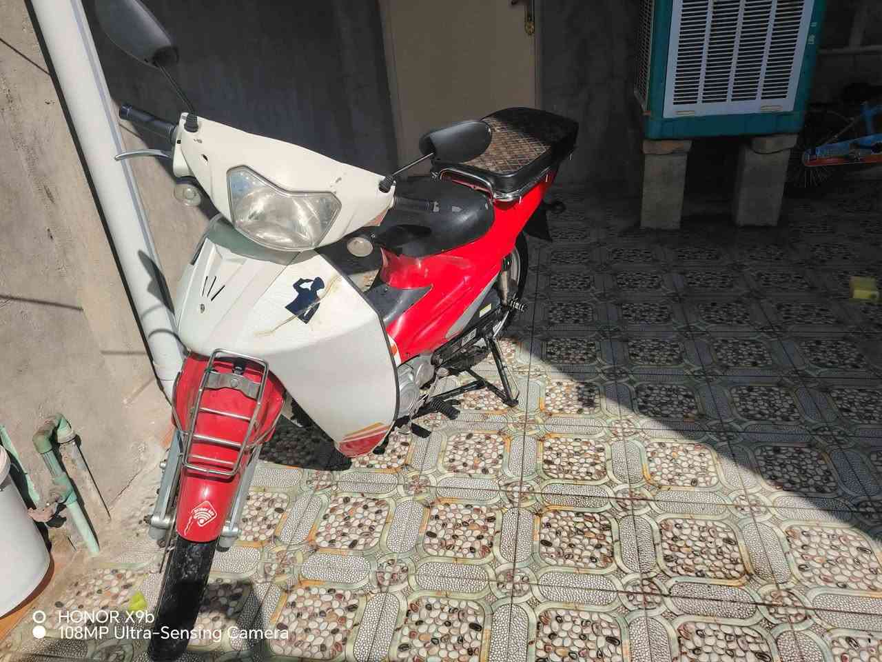 البيع سرفيز نضيف محرك ناعم شغال بصمه مديل 2016 مكفول كفاله عامه كوري مابي صيني ابد اب 850الف شراي يتصل ***********
