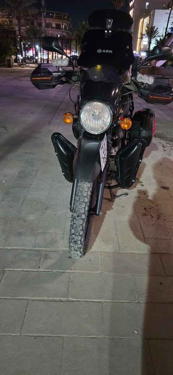 بوكسر للبيع مرقم رقم بغداد كفاله عامله بيه بدايه تبخير ب٣٢٠٠ بيه مجال للشراي رقم صاحب دراجه ***********
