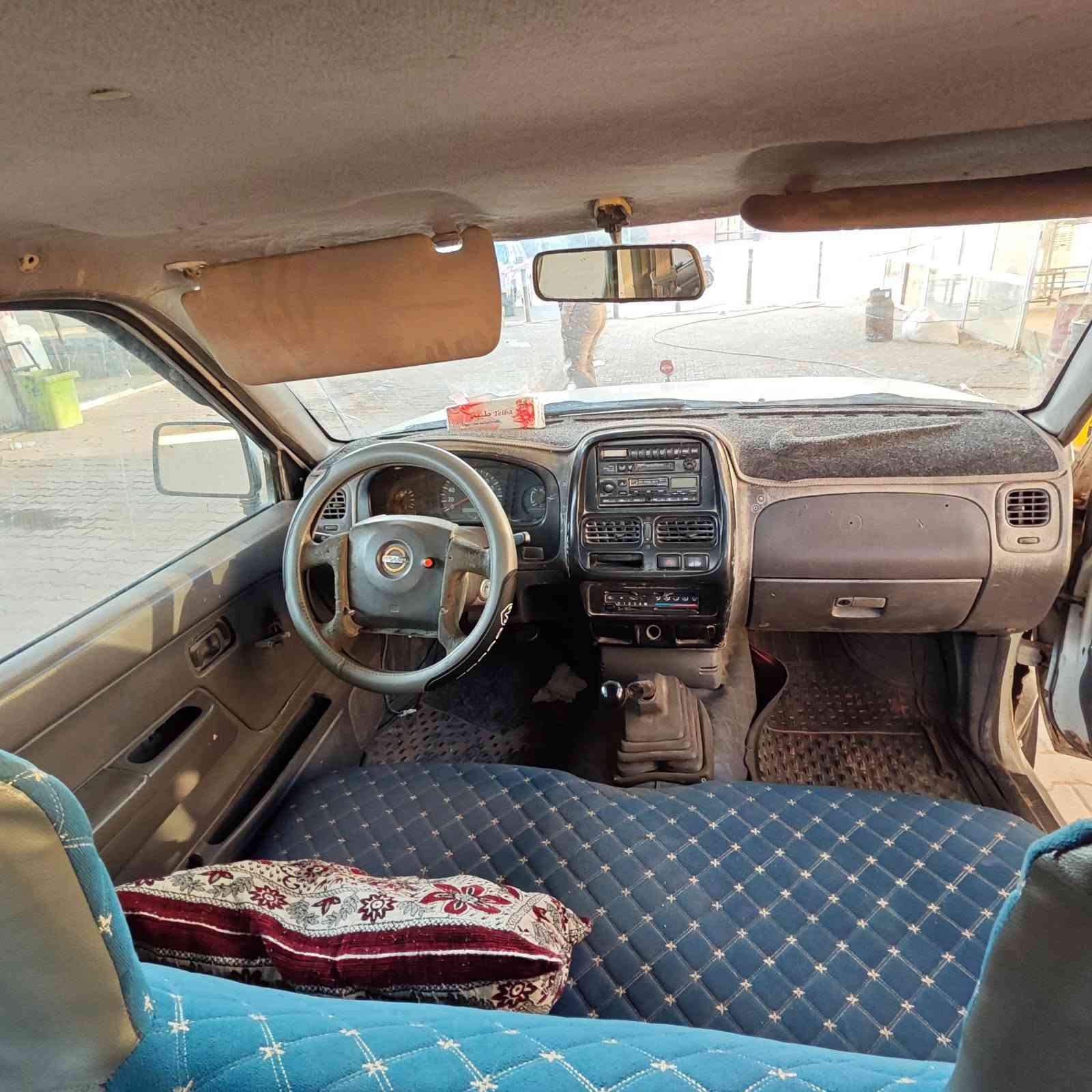 بيكم نيسان مال مزادوزارت الداخليه                 2002 مكينه كير مكفولت حداديه تعبانه متفوع الكمرك باقي استلام الوحات بابل السعر 60 مكاني نجف ***********

