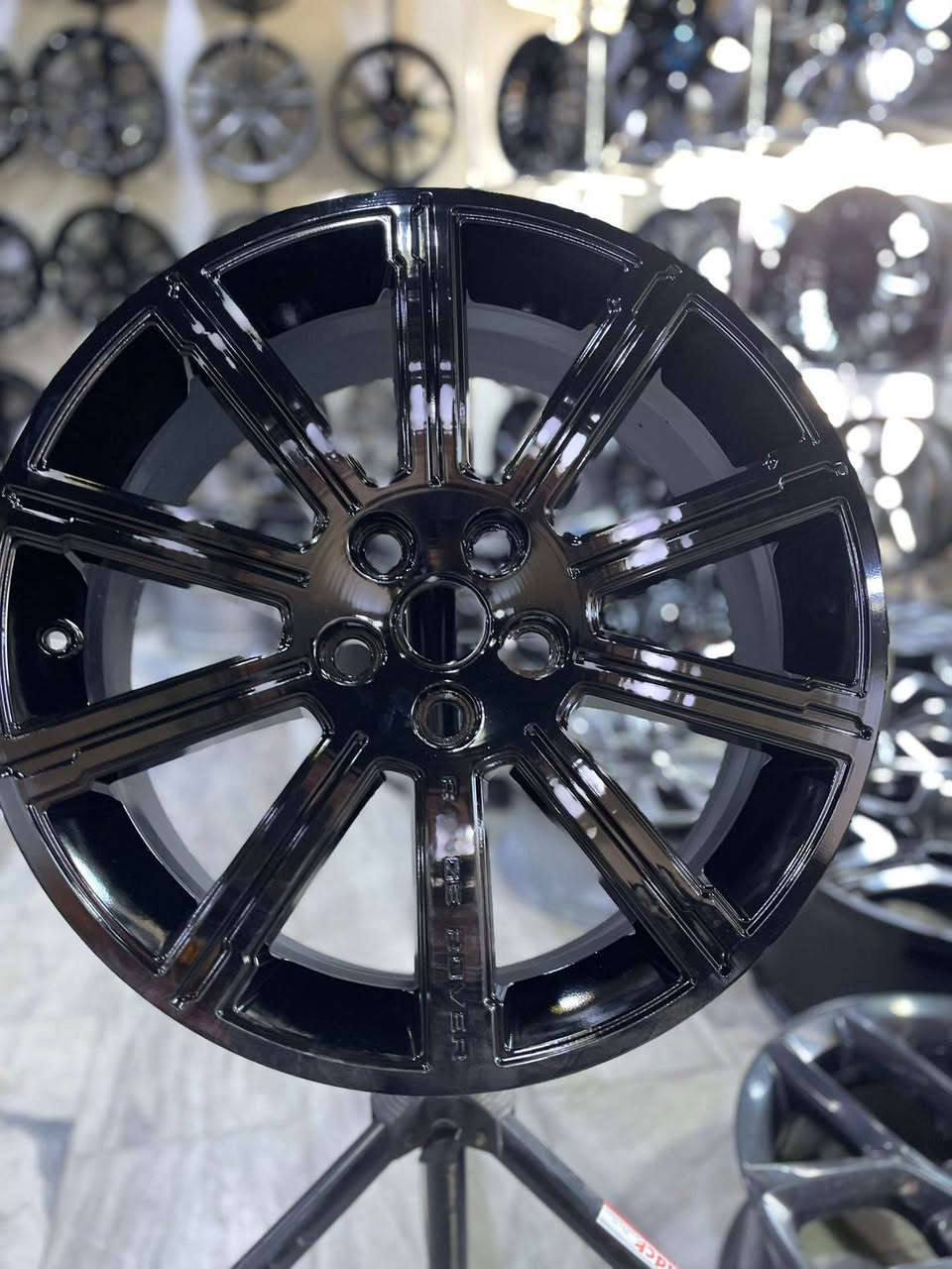 السلام عليكم ويلات اصليه حجم 20 رانج سعر ٥٥٠ الف
***********
