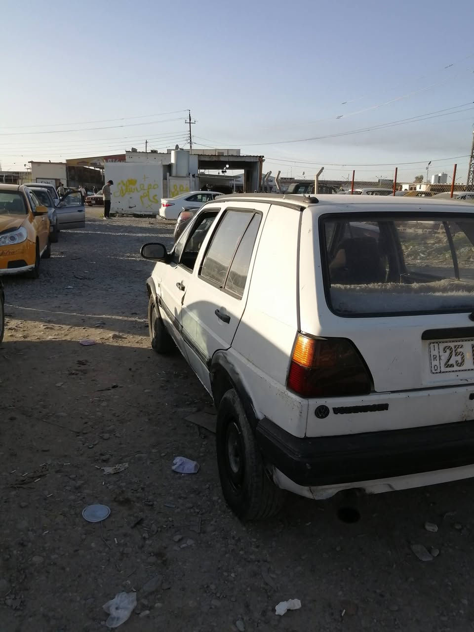 كولف موديل ٨٦ كير عادي محرك عسكري  رقم كركوك مشروع وطني بطاقه بانزين شرط التحويل سعر ٢٥ اني مكلف بنشر رقم صاحبها
***********
