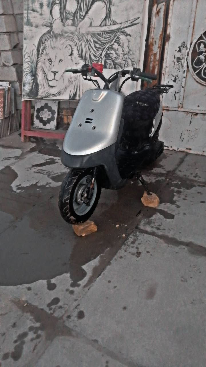 السلام عليكم دراجه بطه 60 للبيع الدراجه مفتوحه وشاصيهه ملحوم لحيم قوي الدراجه خير من الله تشتغل هندر فقط أو مراوس الستفسار خاص.. السعر 120 وبيهه مجال قليل


**إذا كنت صاحب هذا الإعلان وتريد حذفه لأي سبب، رجاءا أرسل رسالة إلى الدعم الفني**