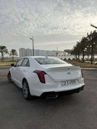 كاديلاك ct4 سبورت للبيع او المراوس حسب القناعه وارد كندي ماشيه 30 ميل ...