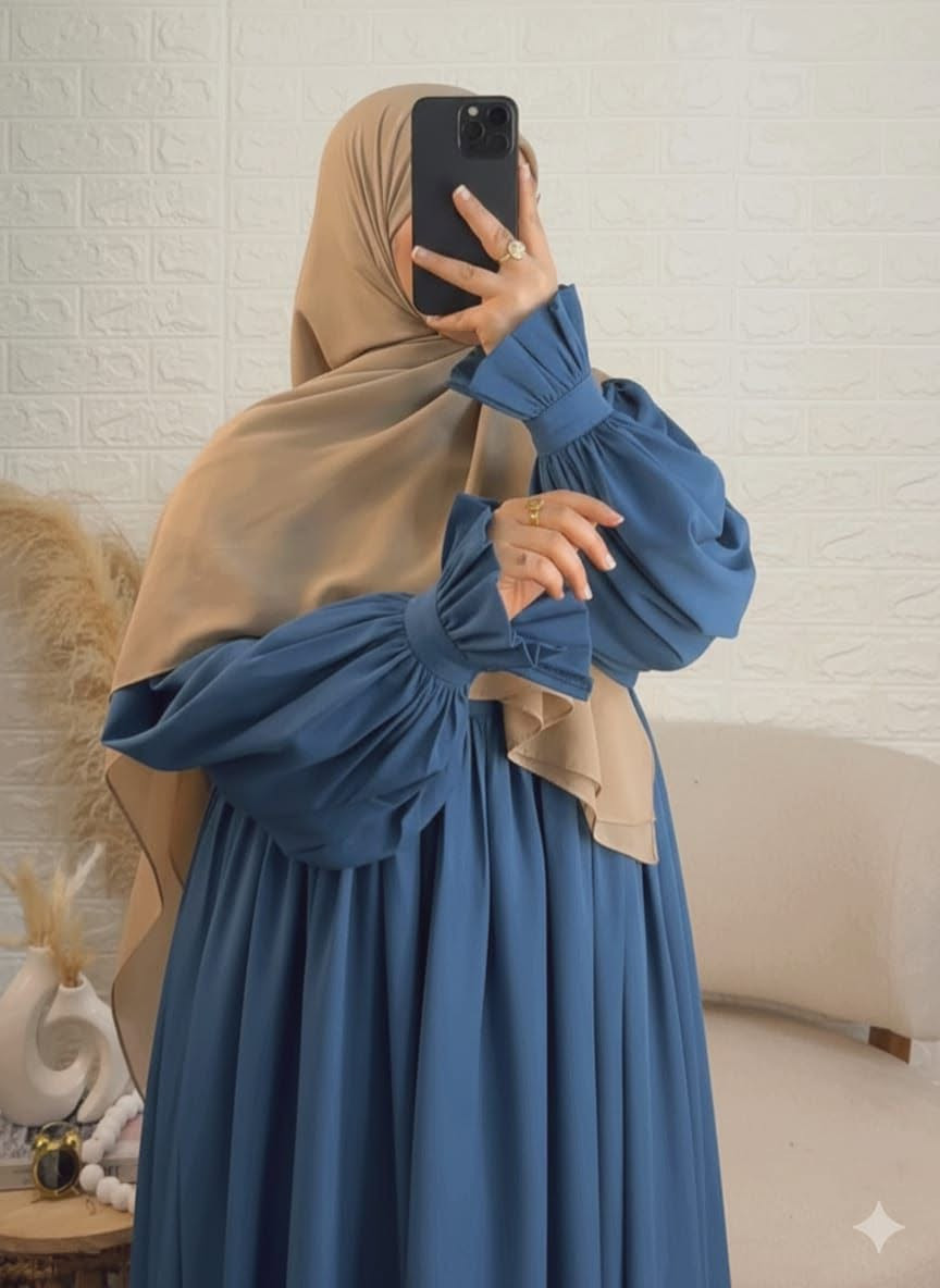 فستان رمح
قطعة واحدة بدون فولار 
قياسات M L XL XXL
توب كريب روزا 
تمن  بدون فولار
الكسوة بكل تفاصيلها كما الصور❤️


**إذا كنت صاحب هذا الإعلان وتريد حذفه لأي سبب، رجاءا أرسل رسالة إلى الدعم الفني**