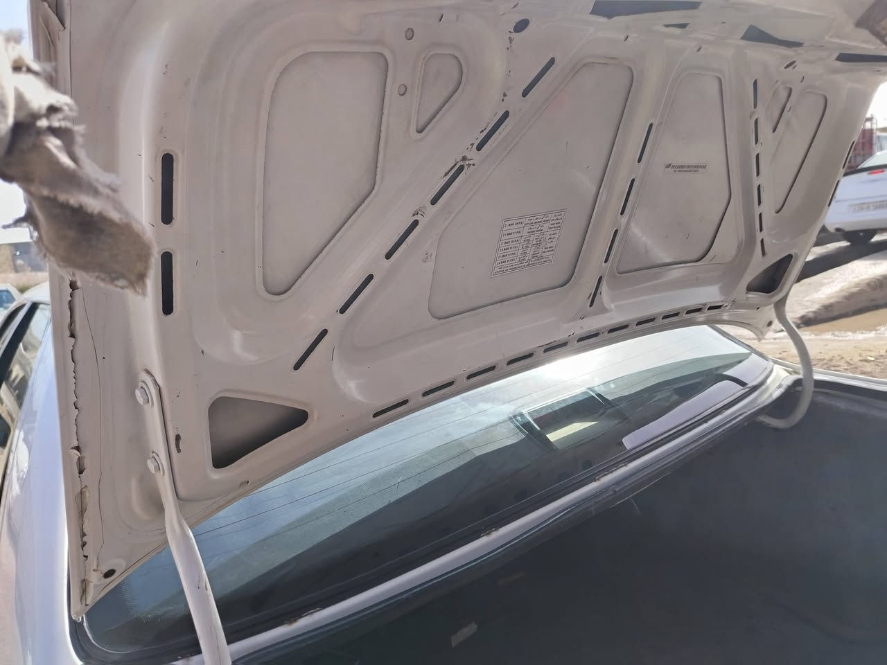 من رخصت مدير الكروب  للبيع بيجو 405رقم بعداد سياره جاهزه مكينه كير حداديه تايراد كشر خير من الله تبريد ثلج كرهبايات كله شغاله سعر 50وبيه مجال لشراي المو شراي لايكسر بحلال العالم ***********
