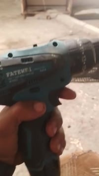 دريل • شغال • شاحن أصلي