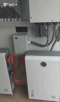 منظومة شمسية • انفرتر ١٢KW • ألواح لونجي ٦٤٥W