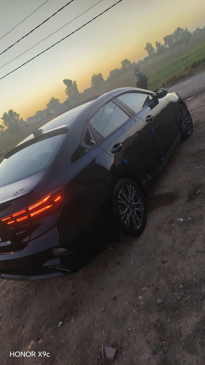 اسلام عليكم  فورتي موديل 24 فول 1/1جي تي لاين حادث بنيد وجاملغ بدون دواخل مكان بغداد   ***********
