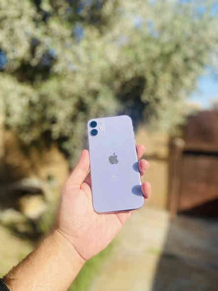 السلام عليكم للبيع ايفون 11 عادي ذاكره 128 بطاريه 79 الجهاز كله بلادي لامرفوع بطاريه ولامفتوح منه برغي شرط وتر بروف الجهاز كلش نضيف شاصي مكفول من الشخط صوت كامرات اتصال كله فوول بسعر 275 الف مكاني تكريت ***********
