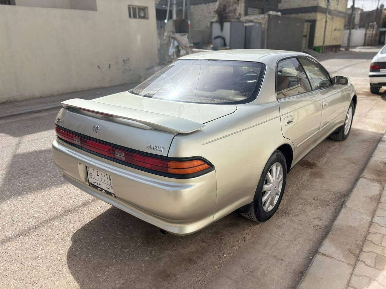 سلام عليكم مارك نفاخ موديل ٩٤السياره كفاله من كص وضربه ونقل جثه رقم نجف مداور ثاني يوم السياره كارتو وجاهزة من كلشي مكينه ونجي ويل نجمه غرفه جديده حداديه جديده السعر ٧٣وبيهه مجال مكانهه نجف مامتوجد فيس ***********
